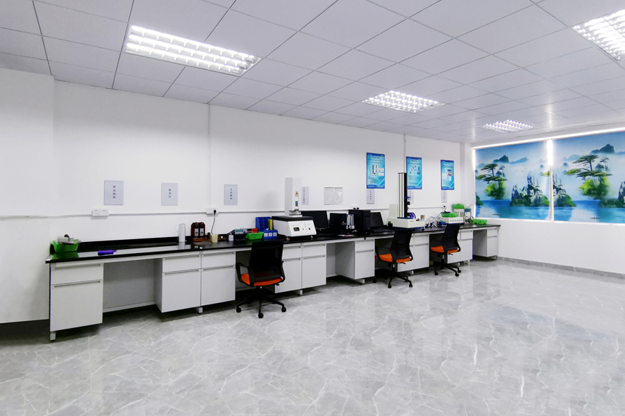 公司实验室.jpg